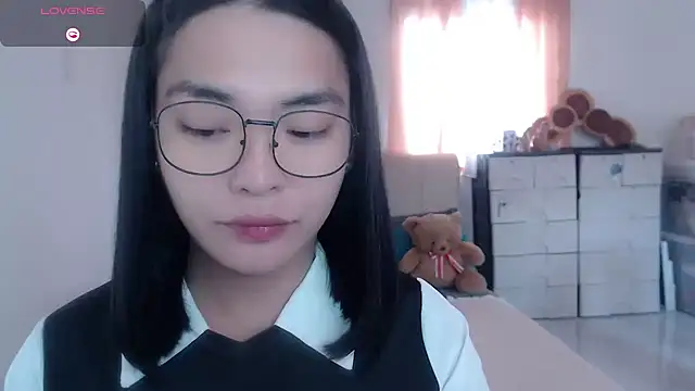 Snapshot of zhaviahale21 chatting on 5, 8, 2026 zhaviahale21 online show from 5, 8, 2026