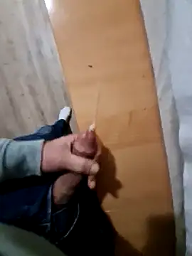 Snapshot of Cem-aus-Nrw-Krefeld chatting on 13, 1, 2025 Cem-aus-Nrw-Krefeld online show from 13, 1, 2025