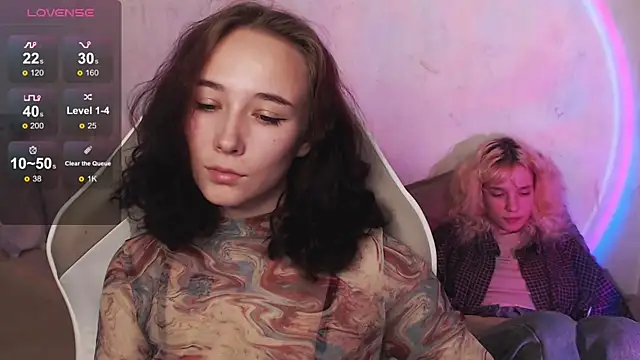 Snapshot of Robin_yourss chatting on 13, 9, 2025 Robin yourss online show from 13, 9, 2025