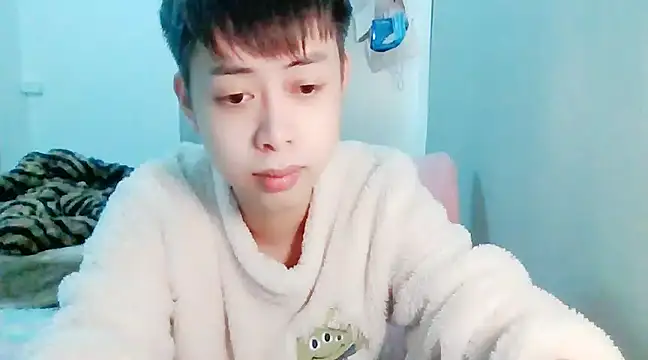 Snapshot of FFFFZ189 chatting on 14, 12, 2024 FFFFZ189 online show from 14, 12, 2024