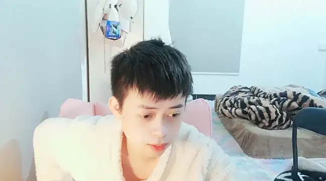 Snapshot of FFFFZ189 chatting on 6, 1, 2025 FFFFZ189 online show from 6, 1, 2025