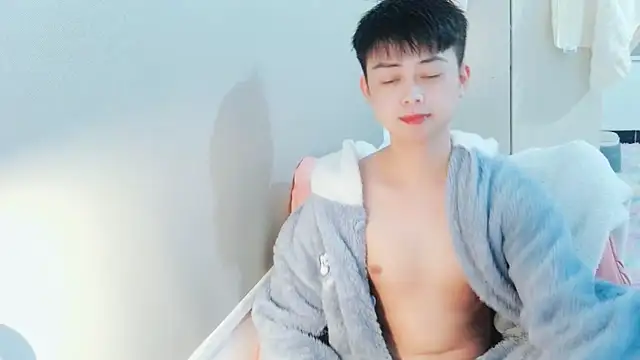 Snapshot of FFFFZ189 chatting on 8, 3, 2025 FFFFZ189 online show from 8, 3, 2025