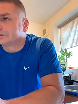 Snapshot of Dan_NFS chatting on 9, 11, 2025 Dan NFS online show from 9, 11, 2025