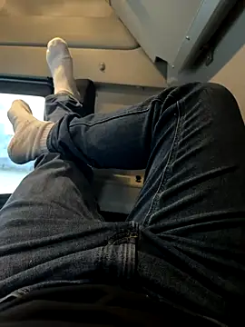 Snapshot of Dan_NFS chatting on 30, 11, 2025 Dan NFS online show from 30, 11, 2025