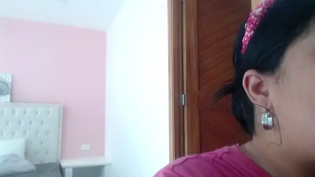 Snapshot of Gabycutee chatting on 12, 2, 2026 Gabycutee online show from 12, 2, 2026