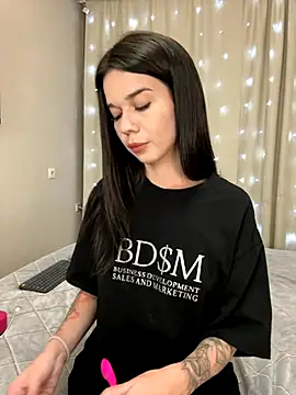 Snapshot of Vika_Gray chatting on 16, 9, 2025 Vika Gray online show from 16, 9, 2025