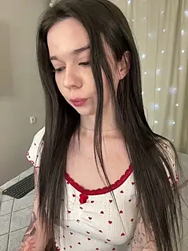 Snapshot of Vika_Gray chatting on 5, 2, 2026 Vika Gray online show from 5, 2, 2026