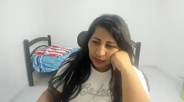 Snapshot of nikol_sexy39 chatting on 12, 1, 2025 nikol sexy39 online show from 12, 1, 2025