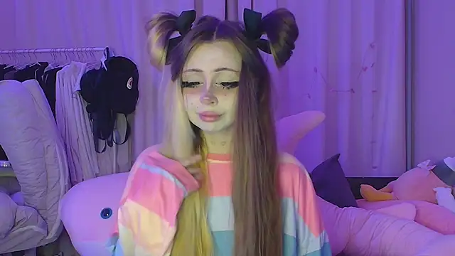 suemeow online show from 12, 4, 2026