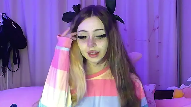 Snapshot of suemeow chatting on 21, 4, 2026 suemeow online show from 21, 4, 2026
