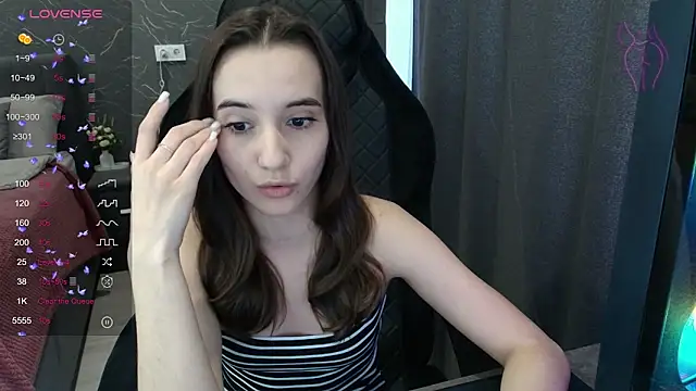 Snapshot of Alice_Weiss chatting on 1, 3, 2026 Alice Weiss online show from 1, 3, 2026