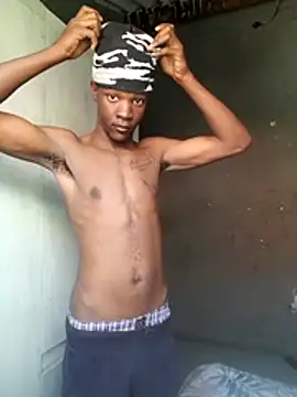 Snapshot of king_kgosiey55 chatting on 10, 7, 2026 king kgosiey55 online show from 10, 7, 2026
