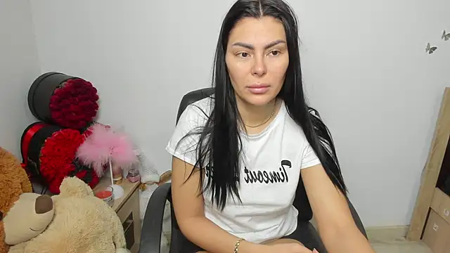 kilenyapatrice online show from 15, 4, 2026