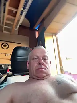 Snapshot of JakubW79 chatting on 28, 5, 2026 JakubW79 online show from 28, 5, 2026