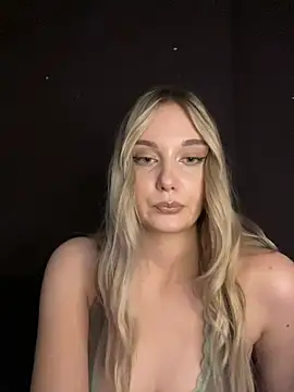 Snapshot of Alisa_Rise chatting on 26, 1, 2025 Alisa Rise online show from 26, 1, 2025