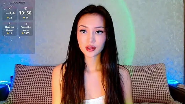 Min Jee  online show from 22, 3, 2025