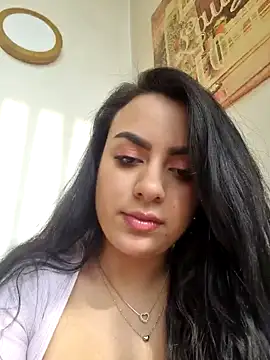 Snapshot of ElyzaIbarra chatting on 11, 2, 2025 ElyzaIbarra online show from 11, 2, 2025