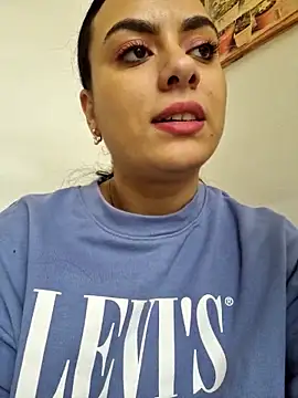 Snapshot of ElyzaIbarra chatting on 28, 2, 2025 ElyzaIbarra online show from 28, 2, 2025
