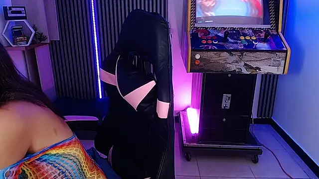 Snapshot of hannaa_jhoonson chatting on 5, 3, 2025 hannaa jhoonson online show from 5, 3, 2025