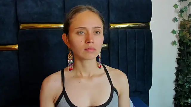 Snapshot of fulfill_fantasies1 chatting on 2, 3, 2026 fulfill fantasies1 online show from 2, 3, 2026