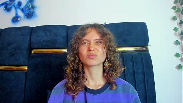 Snapshot of fulfill_fantasies1 chatting on 5, 3, 2026 fulfill fantasies1 online show from 5, 3, 2026