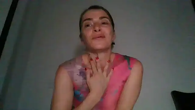 Snapshot of Liloo8923 chatting on 12, 12, 2024 Liloo8923 online show from 12, 12, 2024