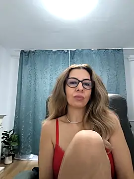 SukyGirl online show from 2, 4, 2026