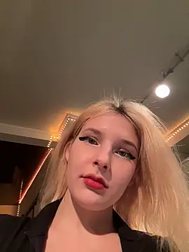 XMelissaX online show from 1, 12, 2025