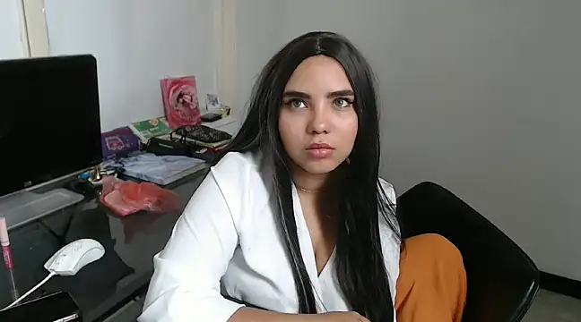 Miapeyton online show from 7, 12, 2024