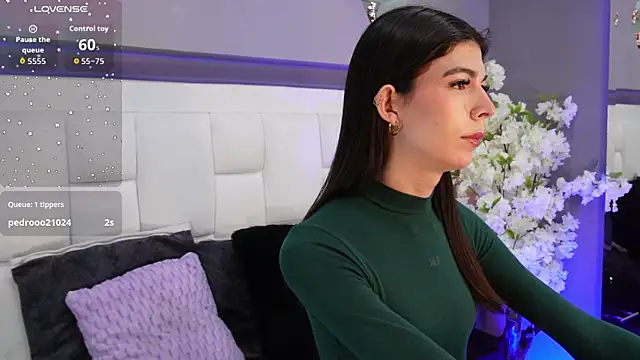 CuteAri online show from 31, 10, 2025