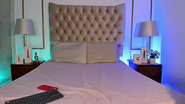 GigiVolkova online show from 25, 10, 2025