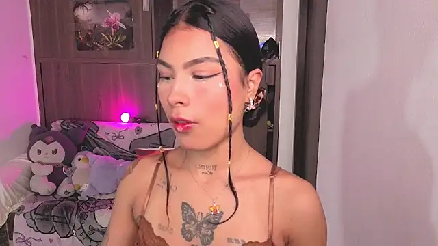 Snapshot of Dolcee_zoe chatting on 27, 5, 2026 Dolcee zoe online show from 27, 5, 2026