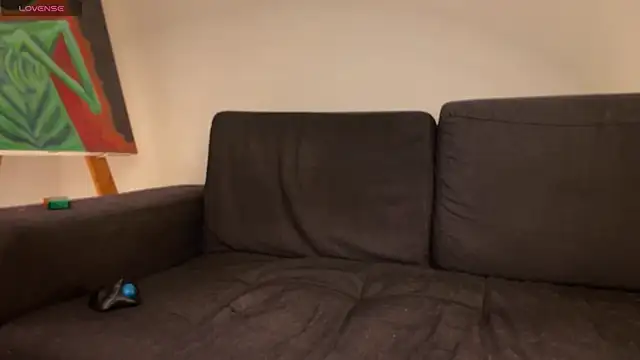 Snapshot of TheLeinad_Live chatting on 21, 10, 2025 TheLeinad Live online show from 21, 10, 2025