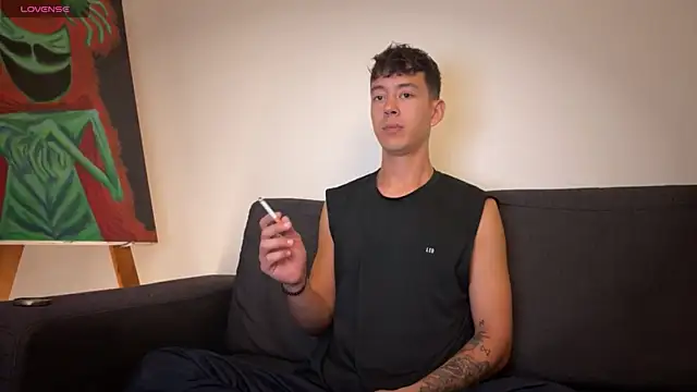 Snapshot of TheLeinad_Live chatting on 31, 10, 2025 TheLeinad Live online show from 31, 10, 2025