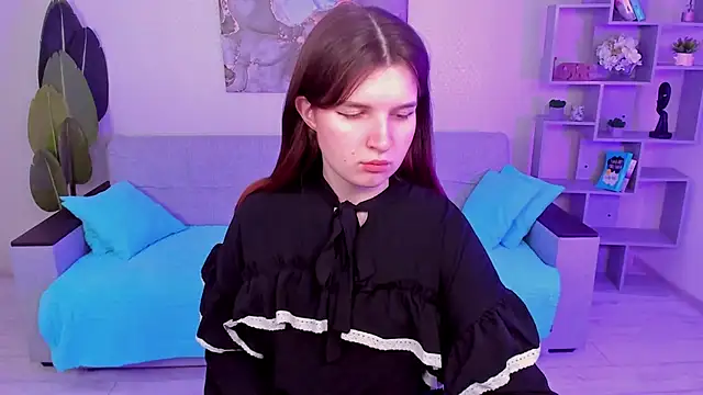 BonneyLove online show from 16, 2, 2025