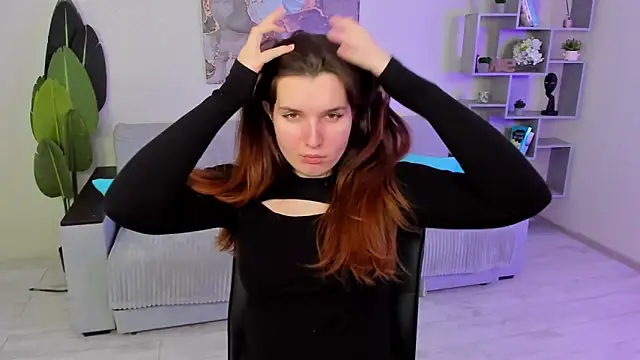 BonneyLove online show from 17, 3, 2025