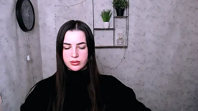 Snapshot of DivaKaily_ chatting on 12, 12, 2024 DivaKaily online show from 12, 12, 2024