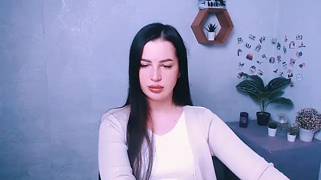 Snapshot of DivaKaily_ chatting on 4, 10, 2025 DivaKaily online show from 4, 10, 2025