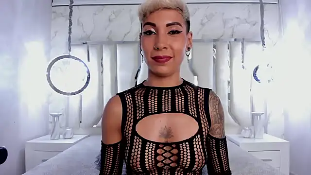 MiaMorgan  online show from 25, 2, 2025