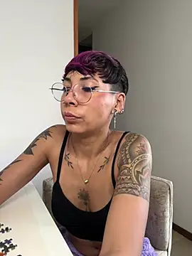 Snapshot of MiaMorgan_ chatting on 2, 6, 2026 MiaMorgan online show from 2, 6, 2026