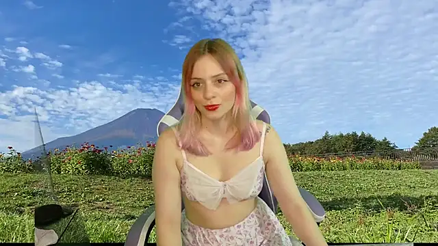 Snapshot of Dolce--Mia---Bianchi__07 chatting on 28, 2, 2025 Dolce--Mia---Bianchi  07 online show from 28, 2, 2025