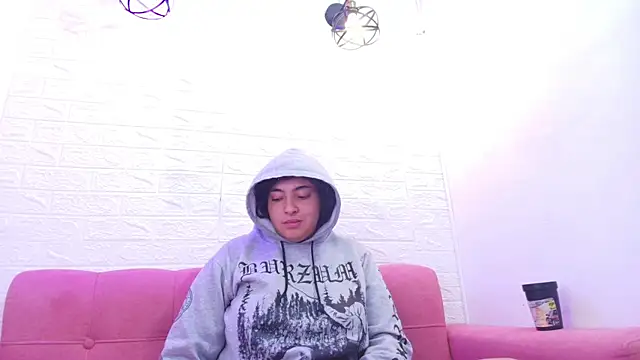 miku katsuragi online show from 29, 11, 2025