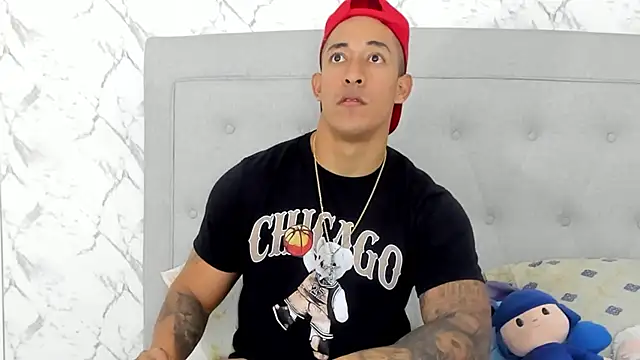 luigiferrara online show from 16, 2, 2025