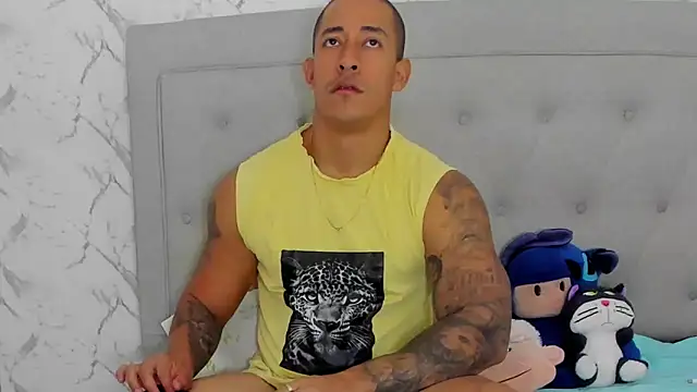 Snapshot of luigiferrara chatting on 15, 3, 2026 luigiferrara online show from 15, 3, 2026