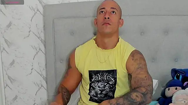 Snapshot of luigiferrara chatting on 17, 5, 2026 luigiferrara online show from 17, 5, 2026
