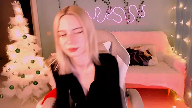 Snapshot of Sweet_Richal chatting on 14, 12, 2024 Sweet Richal online show from 14, 12, 2024