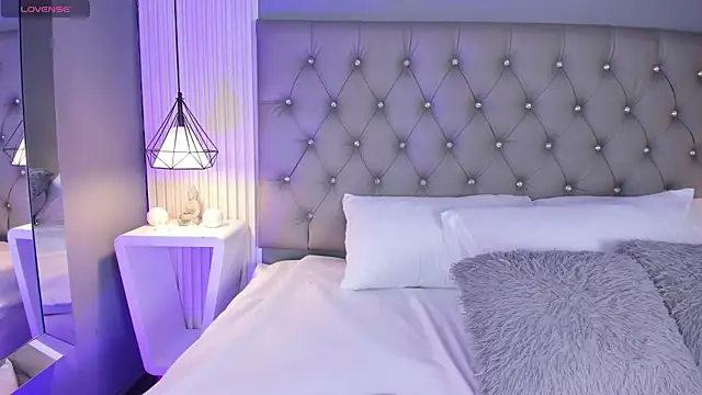 VioletthaRous online show from 26, 3, 2026