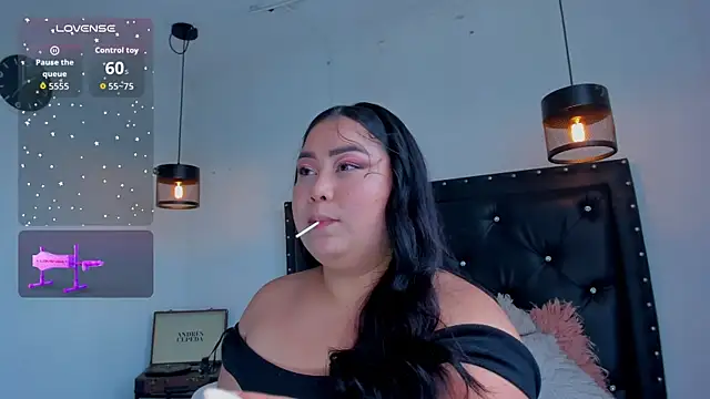 victoriajk online show from 15, 4, 2026