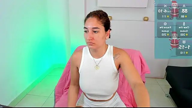 Snapshot of ScarlettWet9 chatting on 12, 12, 2024 ScarlettWet9 online show from 12, 12, 2024