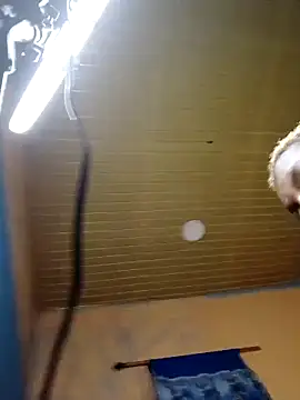 Crazybitchtheanalgoddess4 online show from 4, 3, 2025